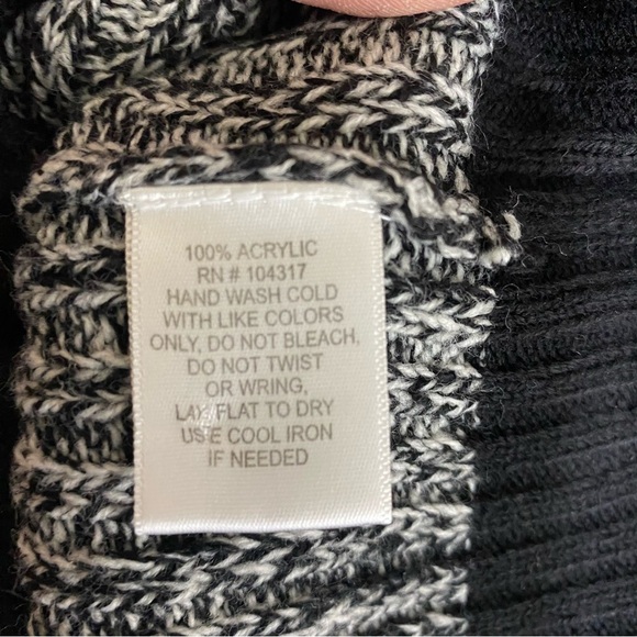 Derek Heart Girl’s Ribbed Knit Hooded Tunic Sweater - Picture 6 of 7